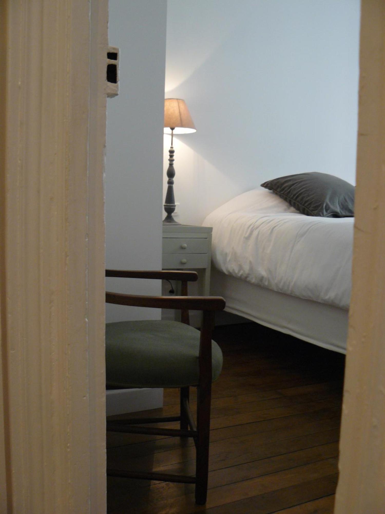 La Cour Du 5Eme - Chambre D'Hotes Париж Екстериор снимка